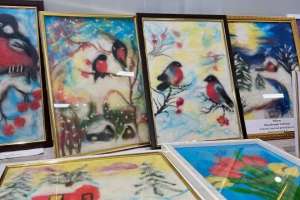 Астанада зейнеткерлер «Қысқы қиял» атты көрме ұйымдастырды