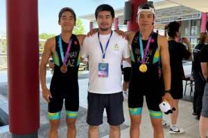 Қазақстандық жас триатлоншылар Азия кубогында қос жүлде жеңіп алды