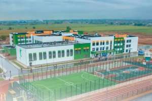 200 мыңнан астам бала заманауи мектептерде білім алады