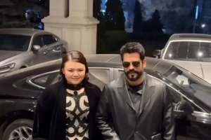 «Кербез екен»: блогер Ырысбала Икрамбай Бурак Озчивитке шапан жапты