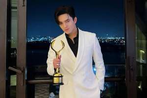 Димаш Құдайберген Дубайда DIAFA жүлдесіне ие болды