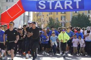 Астанада 1000-ға жуық әуесқой желаяқ жаңа бағытта жүгірді