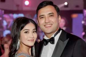 «Алланың маған берген сыйысың»: Тәуекел Мүсілім әйеліне жан тебірентерлік жазба арнады