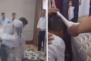 Түрікменстанда жас келіннің пәк екенін көру үшін туыстары жігіттің үйіне жиналған