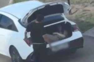 Астанада әйелді көліктің жүк салғышында тасымалдаған ер адам қамауға алынды