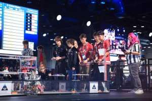 Қазақстандық оқушылар АҚШ-та өтетін робототехника чемпионатында бақ сынайды