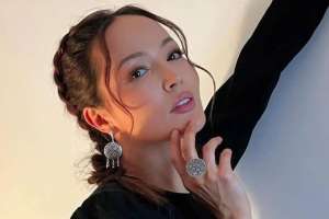 «Қырқынан шықты»: Әнші Кәмшат Жолдыбаева сәбилі болды