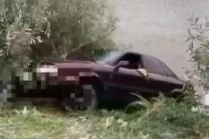 Құтқарушылар Есіл өзеніне түсіп кеткен көлікті алып шықты (ВИДЕО)