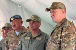 Қорғаныс министрі жоғалып кеткен әскери тікұшақты іздеу жұмыстарымен танысты