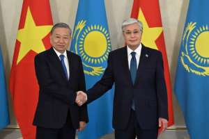 Тоқаев: Вьетнам – Қазақстанның Азиядағы маңызды серіктесі