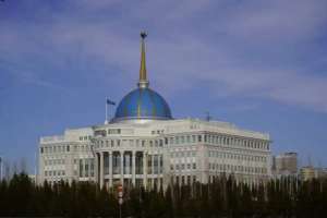 Түркістанда Тоқаев пен Гурбангулы Бердімұхамедов бейресми кездеседі