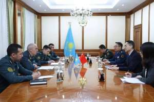 Қазақстан мен Қытай әскери саладағы ынтымақтастықты талқылады
