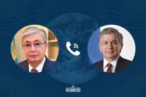 Тоқаев пен Мирзиёев бір-бірін Наурыз мейрамымен құттықтады