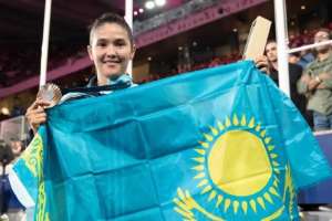 «Дұғада болыңыздар». Назым Қызайбай жанкүйерлерінен қолдау күтеді