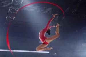 Елорда циркінде гимнаст қыз бес метр биіктіктен құлап кетті