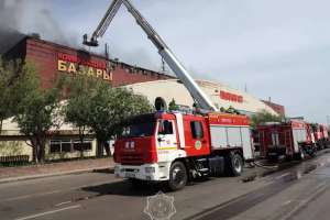 Елордадағы «Шапағат» базары аумағында өрт шықты