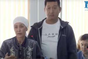 «Шерзат біреуді ұрып қойды, Нұрқанатты оятып жібер»: сотта Шерзаттың әжесі оқиға туралы айтты