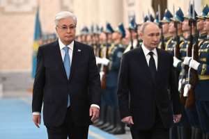 Владимир Путинді «Ақорда» резиденциясы салтанатты түрде қарсы алды