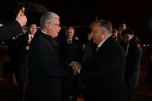 Президент Мажарстанға мемлекеттік сапармен барды