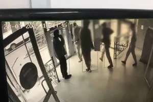 Оралда терминалдан ақша ұрлаған күдіктілер ұсталды