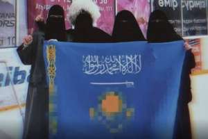 Атырауда мемлекеттік туды қорлаған қыздарға қатысты сот үкімі шықты