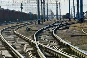 Алматы облысында ер адамды пойыз қағып кетті