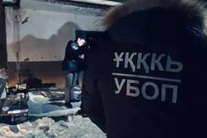 «Құрамында 17 жастағы қыз болған»: Талғарда бопсалаумен айналысқан қылмыстық топ ұсталды