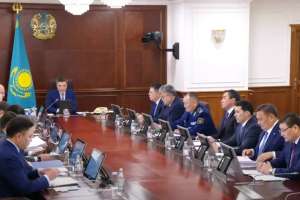 Мемлекеттік инспекторлорға кәсіпорындардың қызметін тоқтата тұру құқығы беріледі