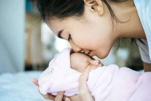 «Аңсаған сәби» бағдарламасы арқасында 9 мың сәби дүниеге келді