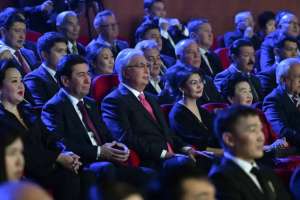 Президент ақын Шөмішбай Сариевтің шығармашылығына арналған концертті тамашалады