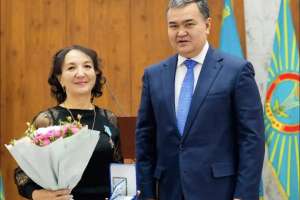 Астана қаласы әкімі  Elorda Aqparat медиахолдингінің қызметкерлерін марапаттады
