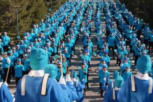 Республика күніне орай Астанада 1500 оқушы бір сәтте «Атамекен» әнін орындады