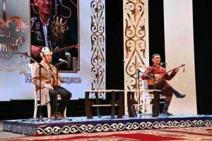 Бас жүлде – пәтер: Астанада «Алтын домбыра» айтысы өтеді