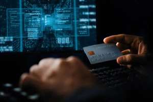 «Банк картасын беру — сыбайлас болу»: Астана прокуратурасы