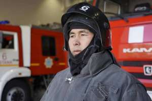 «Үнемі уайымдайды»: астаналық өрт сөндіруші жұмысының қыр-сырын айтты