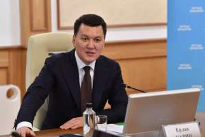 Алдағы өзгерістер ауқымы жаңа Конституция қабылдағанмен бірдей – Ерлан Қарин