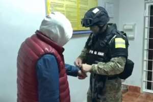 Шымкентте әкімдік қызметкерінен 10 миллион теңге талап еткен блогер ұсталды (ВИДЕО)