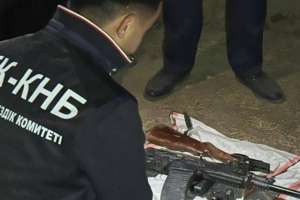 ҰҚК еліміздің 11 өңірінде қару-жарақ пен оқ-дәрілерді тәркіледі