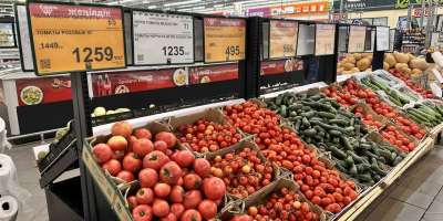 Colman Domingo and Jude Law at amfAR’s Venice Gala