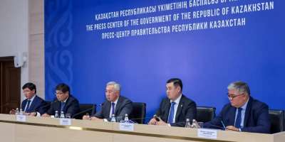 Colman Domingo and Jude Law at amfAR’s Venice Gala