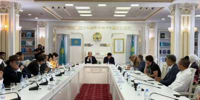 Colman Domingo and Jude Law at amfAR’s Venice Gala