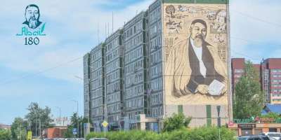 Colman Domingo and Jude Law at amfAR’s Venice Gala