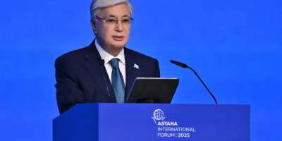 Colman Domingo and Jude Law at amfAR’s Venice Gala