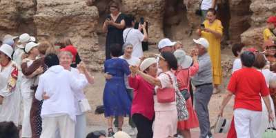 Colman Domingo and Jude Law at amfAR’s Venice Gala