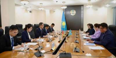 Colman Domingo and Jude Law at amfAR’s Venice Gala