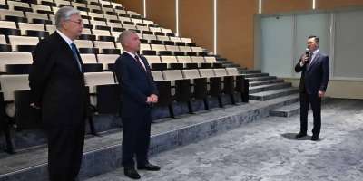 Colman Domingo and Jude Law at amfAR’s Venice Gala