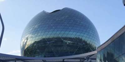 Colman Domingo and Jude Law at amfAR’s Venice Gala