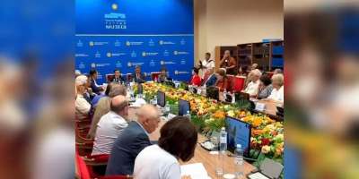 Colman Domingo and Jude Law at amfAR’s Venice Gala