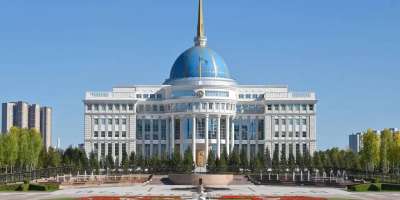 Colman Domingo and Jude Law at amfAR’s Venice Gala
