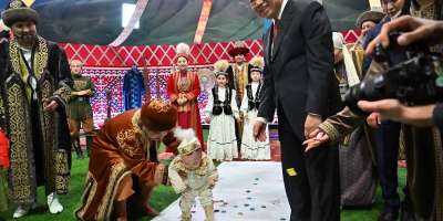 Colman Domingo and Jude Law at amfAR’s Venice Gala